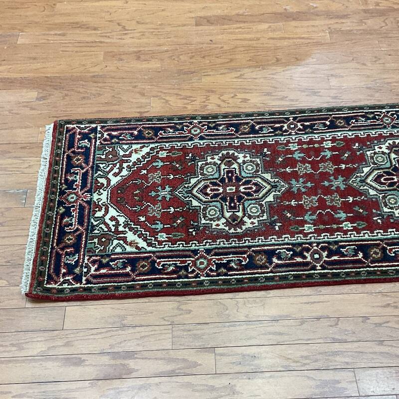 Handmade One-of-a-Kind Heriz Wool Oriental Rug 2'7 x 8'2 - 2.7 x 8.2