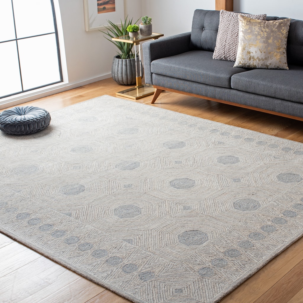 SAFAVIEH Handmade Micro-Loop Olgica Transitional Wool Rug