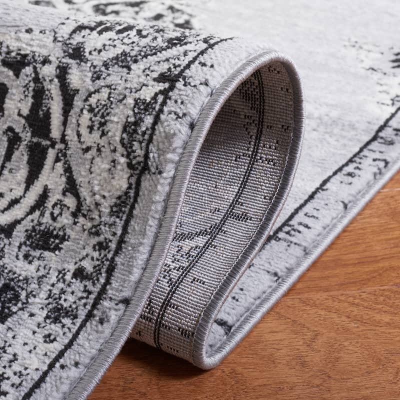 SAFAVIEH, Brentwood Annu Distressed Medallion Rug - 8' x 10'