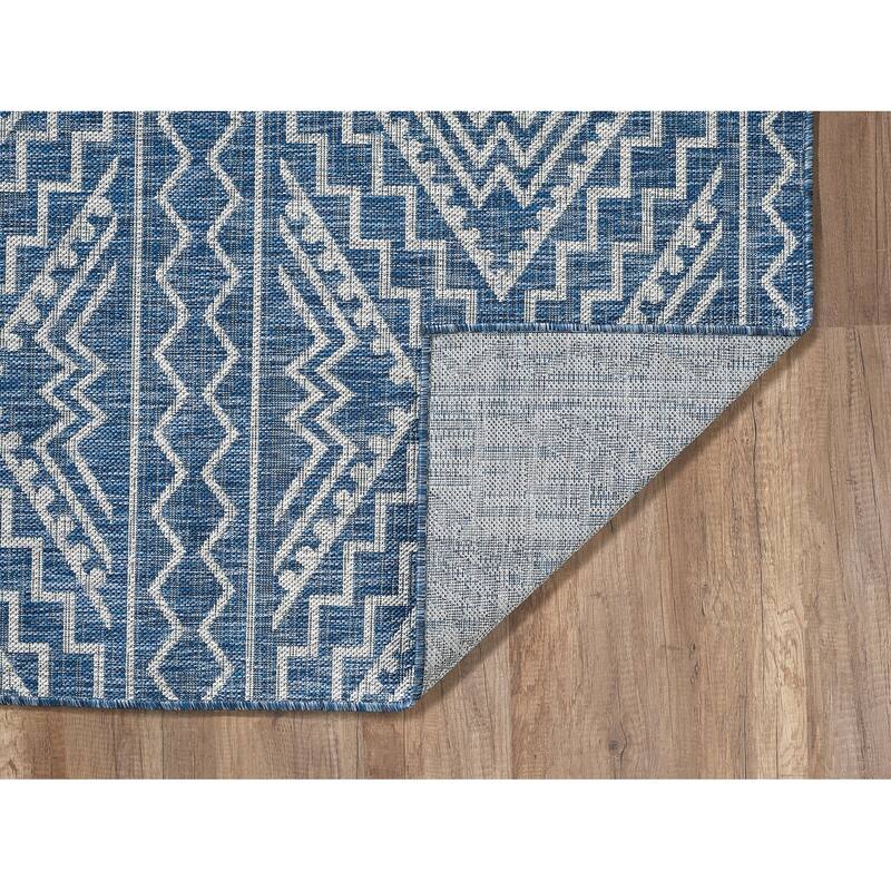 Domani Pyramids Chevron Indoor/ Outdoor Rug