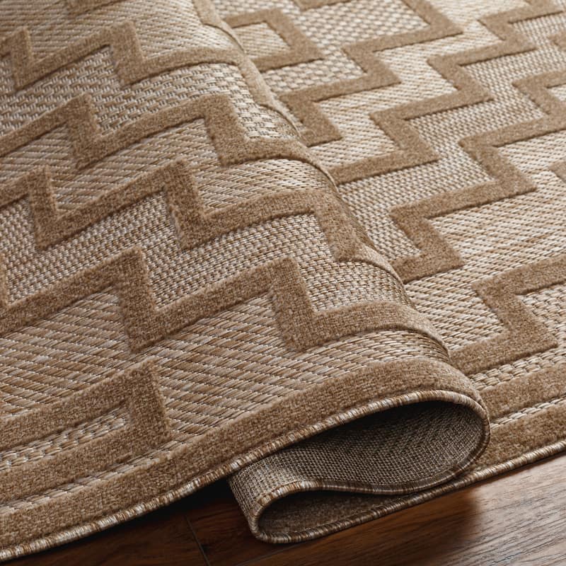 Livabliss San Diego Indoor/ Outdoor Geometric Area Rug