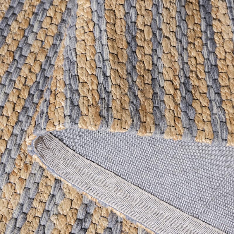 Martha Stewart by SAFAVIEH Handmade Deivi Jute Rug