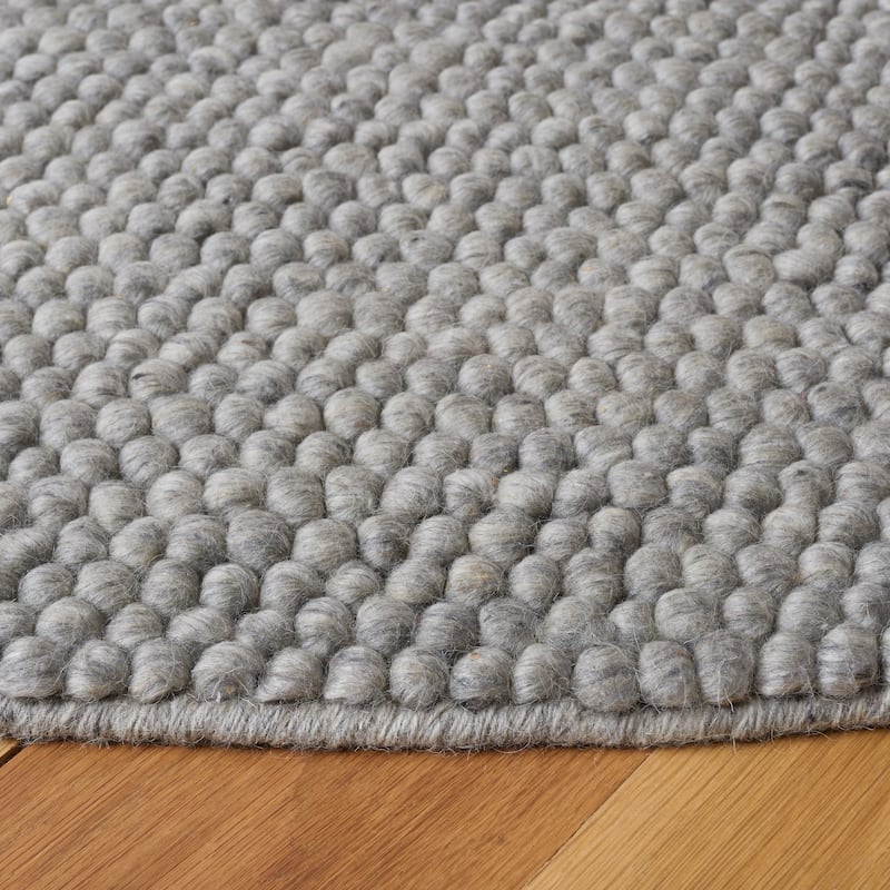 SAFAVIEH Handmade Natura Gerta Wool Rug