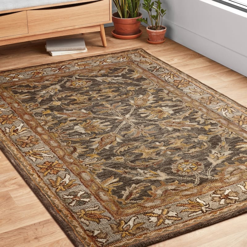 Alexander Home Madeline Wool Hand-hooked Traditional Area Rug - 2'6" x 7'6" - Dk Taupe/Grey