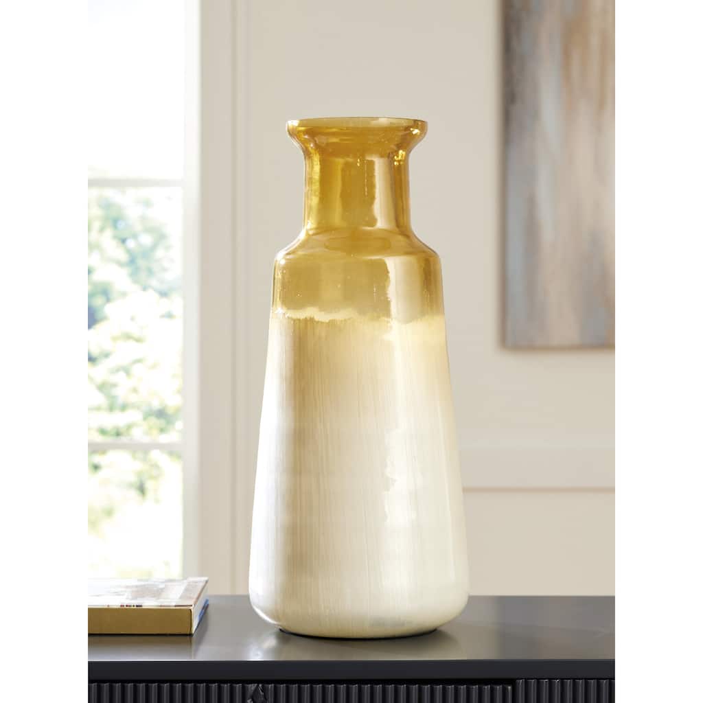 Signature Design by Ashley Wynburg White/Brown Vase