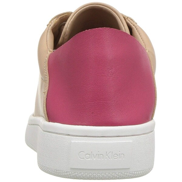 Calvin klein 2025 convertible danica sneakers