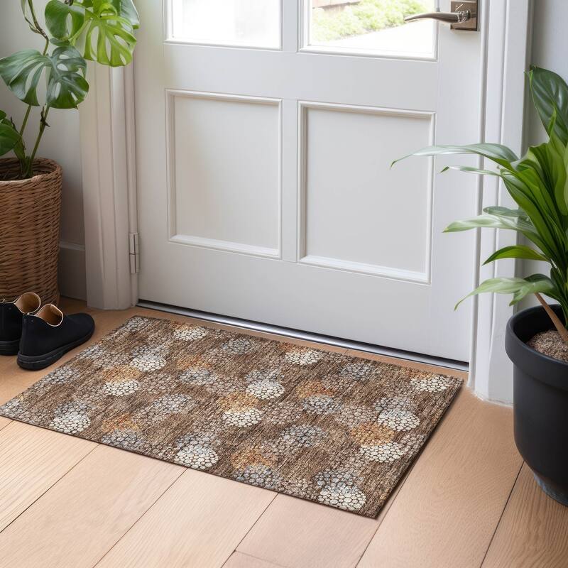 Machine Washable Indoor/ Outdoor Chantille Modern Bubbles Rug