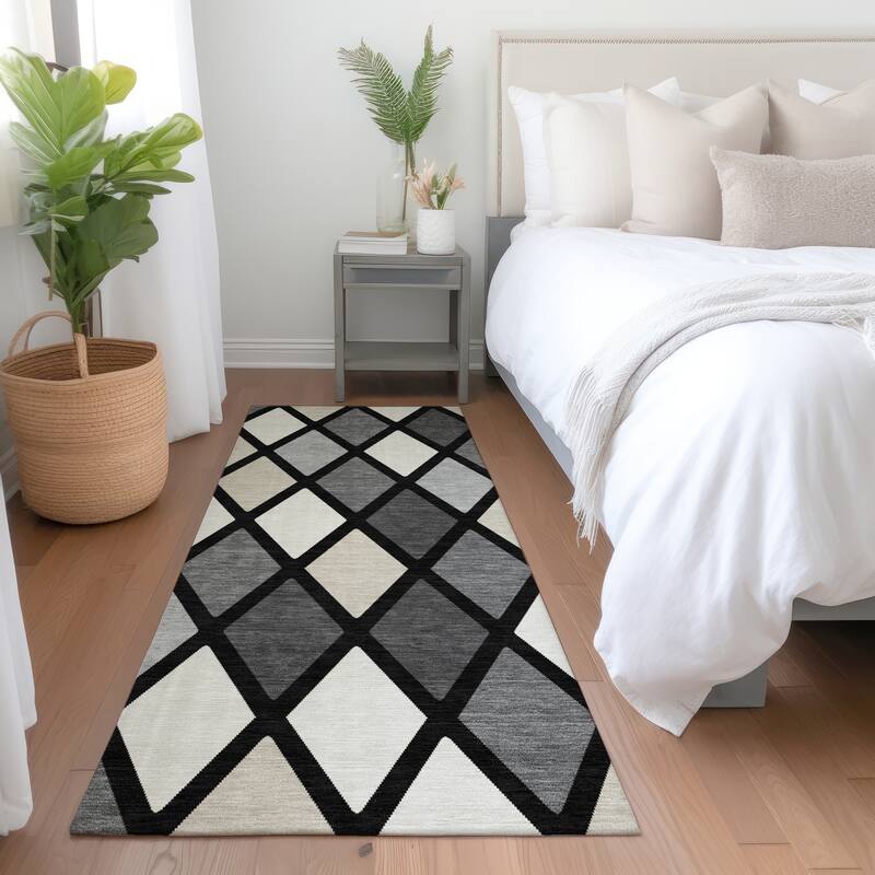 Premium Washable Super Soft Mosaic Diamonds Mayfield Rug - Black - 2'3" x 7'6"