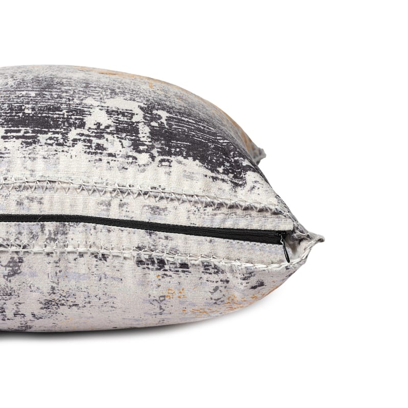 Sevita Modern Abstract Indoor/Outdoor Throw Pillow, 20" x 20"