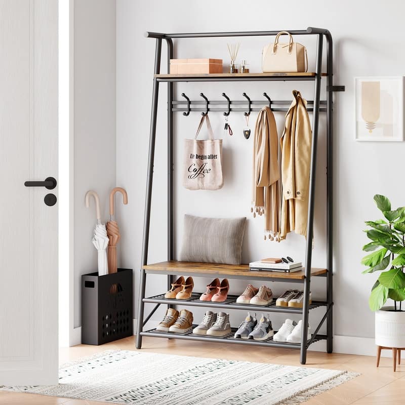 Simple hallway rack
