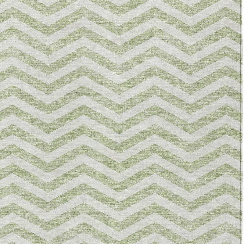 HomeRoots Chevron Transitional Rectangle Outdoor Rug