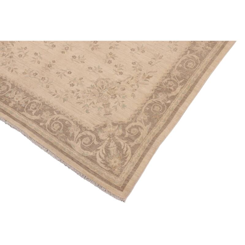 Artisan Oushak Open Field Hand-Knotted Wool Area Rug