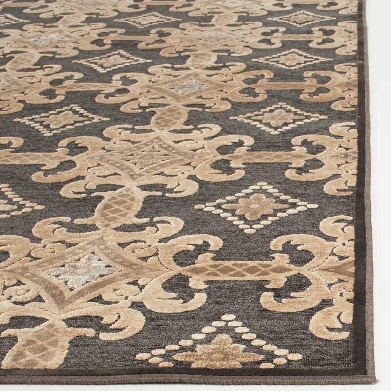 Martha Stewart by SAFAVIEH Gullu Ornate Viscose Rug