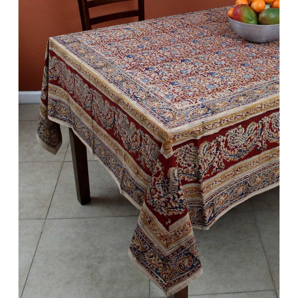 cheapest place to buy tablecloths
