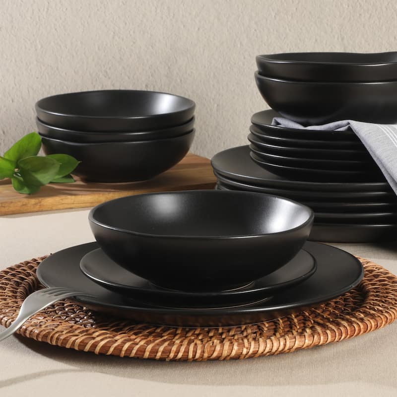 Gibson Home Bethel 18 Piece Plates and Bowls Ceramic Stoneware Organic Shape Dinnerware Set (Service for 6)