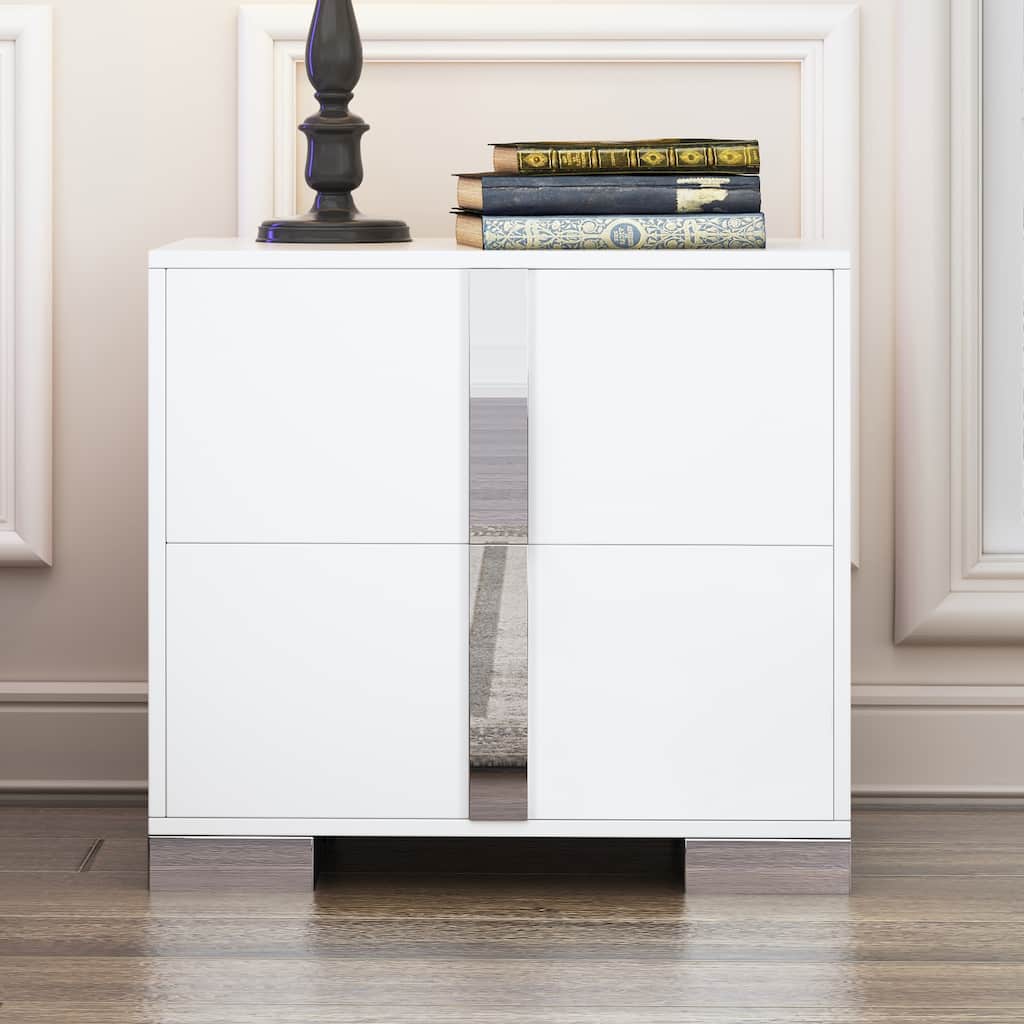 Elegant Mirrored 2-Drawer Nightstand with Metal Feet - Bedside Table for Bedroom/Living Room (White)