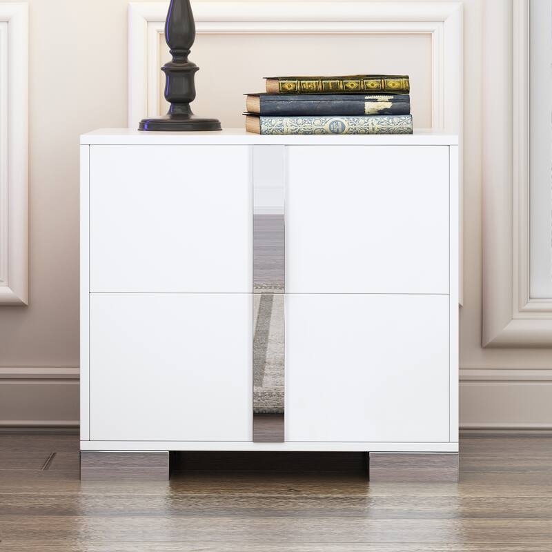 Elegant Nightstand with Metal Handle, Mirrored Bedside Table with 2 Drawers for Bedroom, Living Room - White