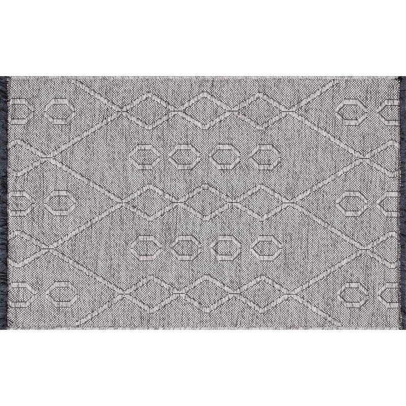 Alameda Solid Color Geometric Machine Washable Indoor Area Rug