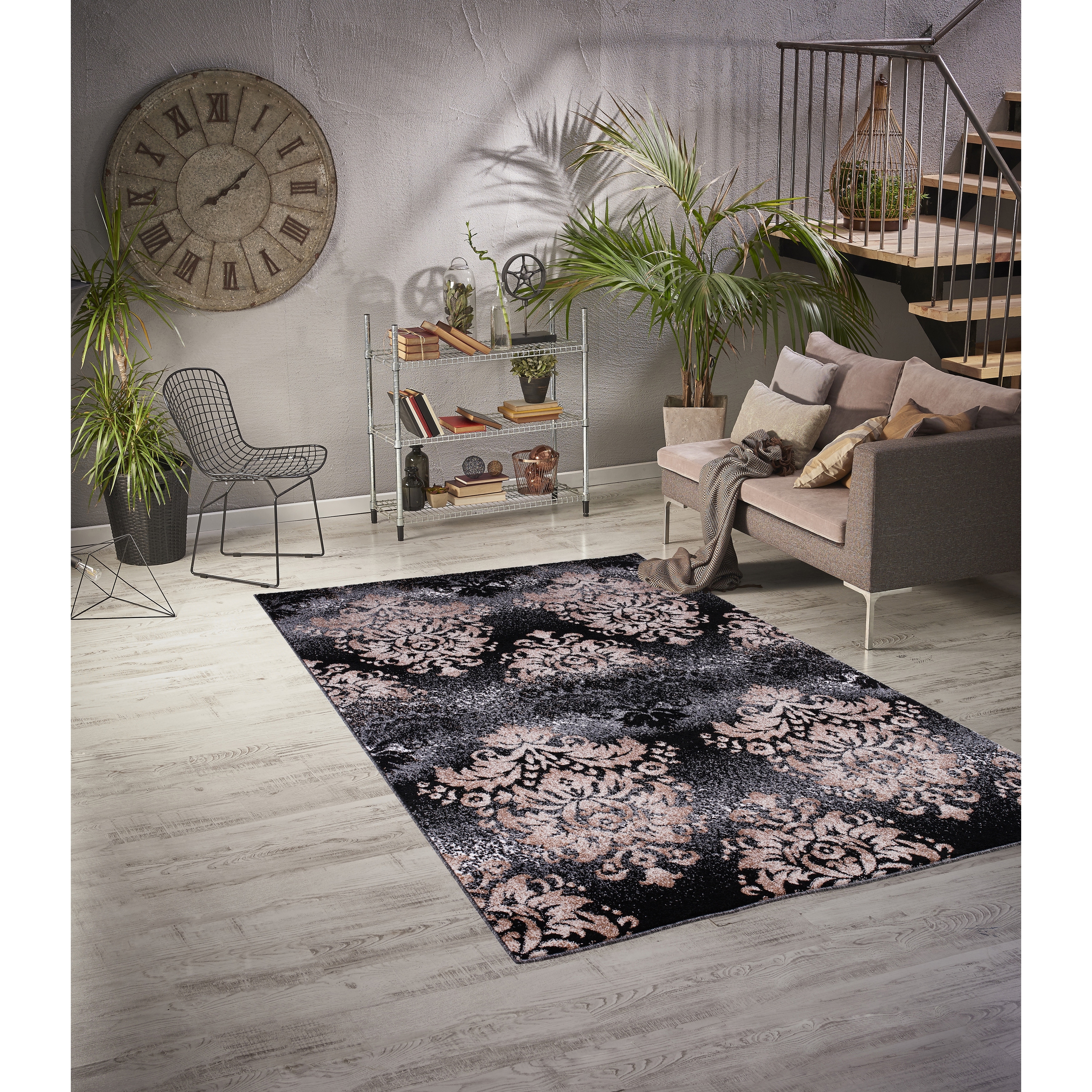 MDA Rugs Sofia Black/Gold Polypropylene Area Rug