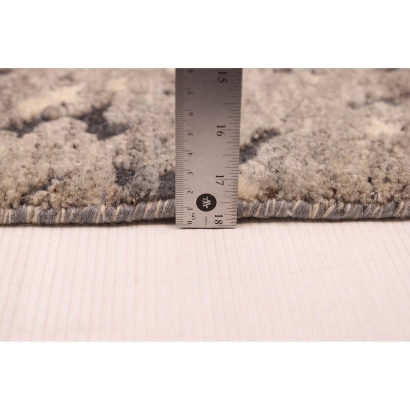 ECARPETGALLERY Hand-knotted Legacy Grey Wool Rug - 5'6 x 7'10