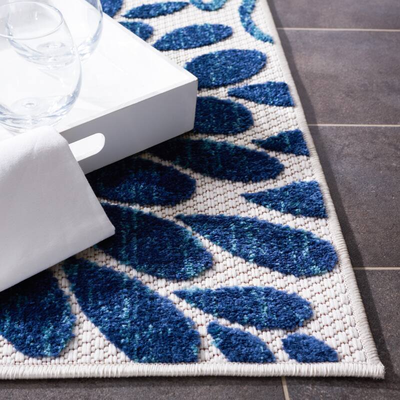 SAFAVIEH Cabana Lilah Indoor/ Outdoor Waterproof Patio Floral Rug