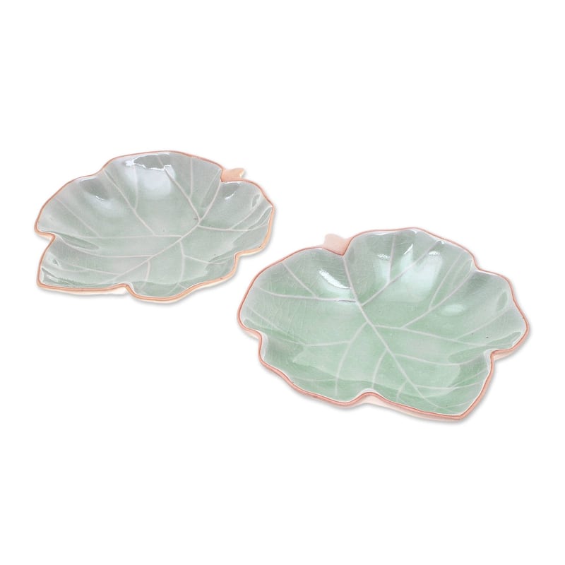 Novica Handmade Ivy Leaves Celadon Ceramic Serving Bowls (Pair)