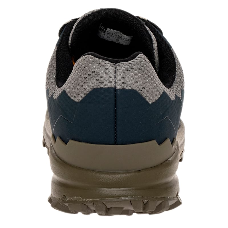 Veja Men's Fitz Roy Alveomesh Sneaker in Slate