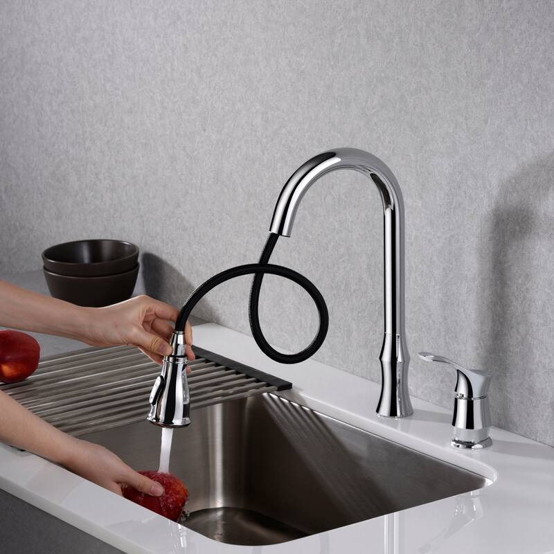 Karran Hillwood Single-Handle Pull-Down Sprayer Kitchen Faucet
