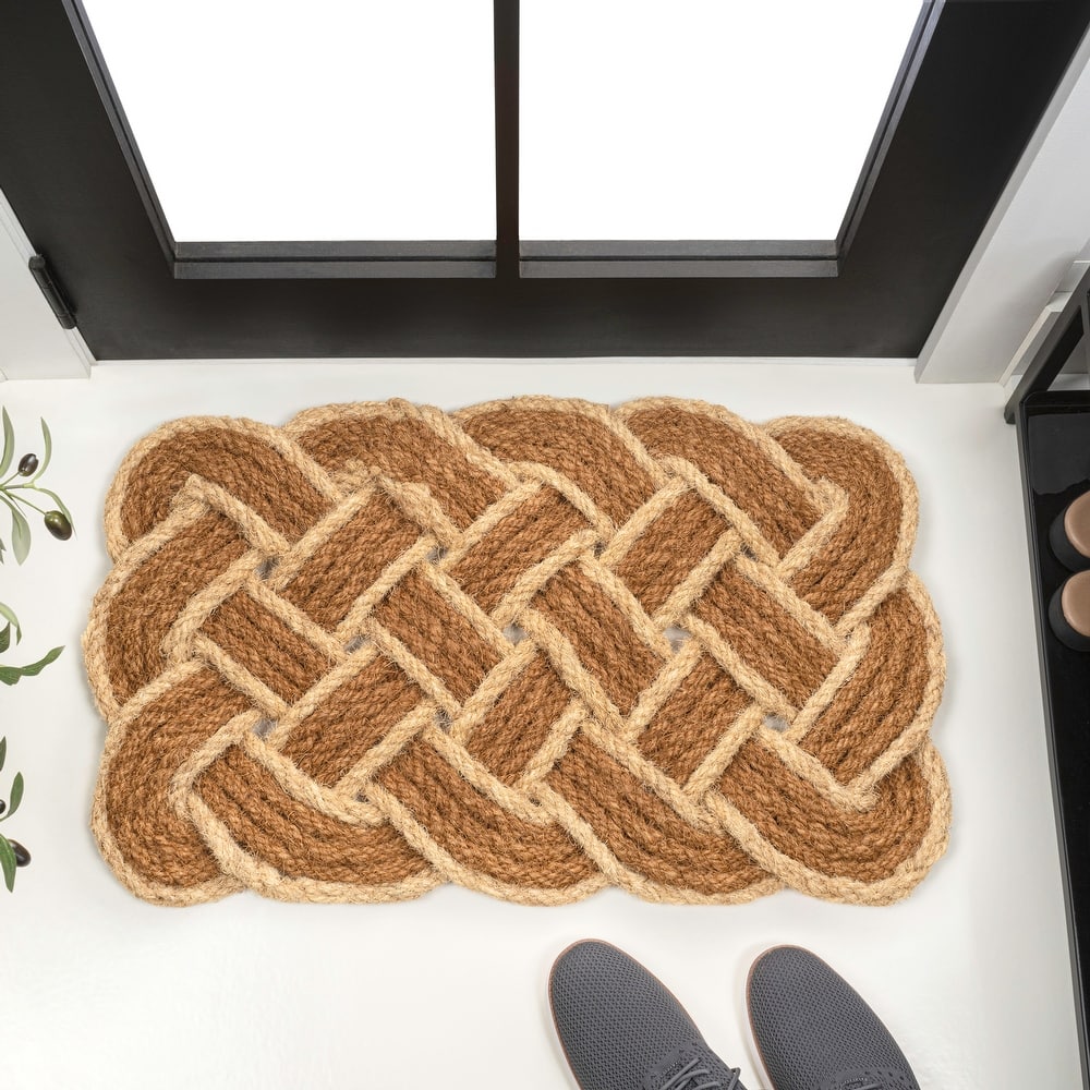 JONATHAN Y Maeve Classic Coastal Scalloped Basketweave Coir Indoor/Outdoor DoorMat