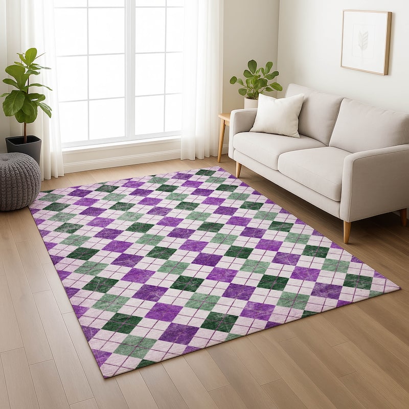 Machine Washable Indoor/ Outdoor Modern Argyle Chantille Rug