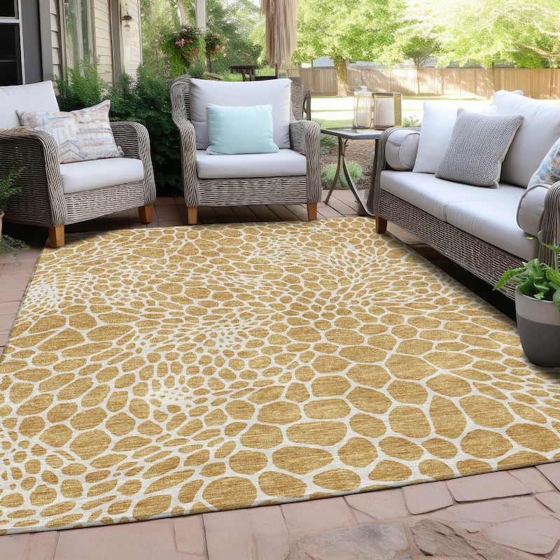 Machine Washable Indoor/ Outdoor Chantille Animal Print Rug - Gold - 8' x 10'