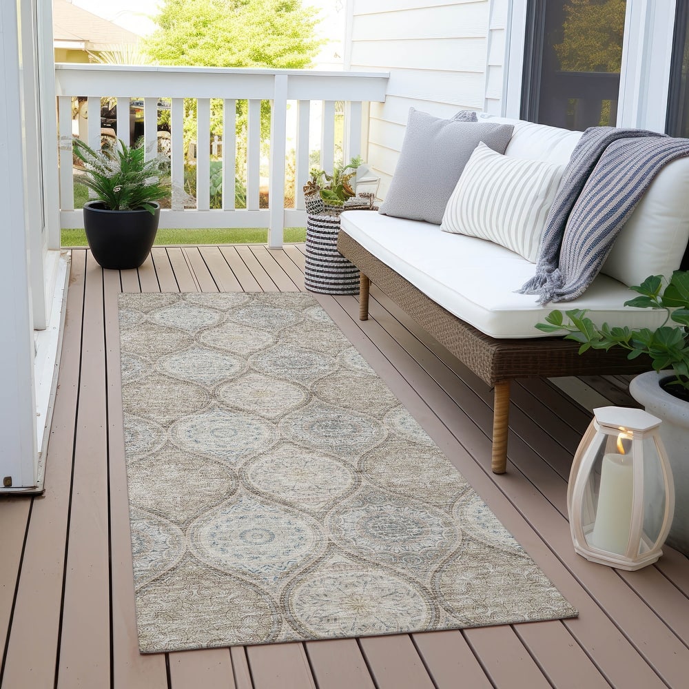 Machine Washable Indoor/ Outdoor Boho Mosaic Chantille Rug