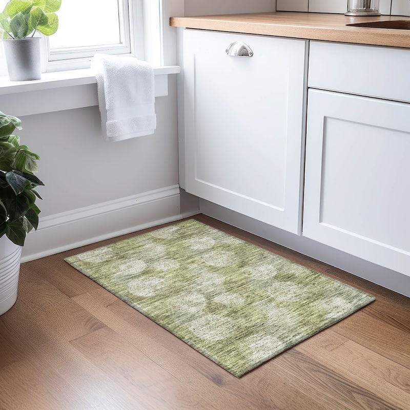 Machine Washable Indoor/ Outdoor Boho Sphere Chantille Rug