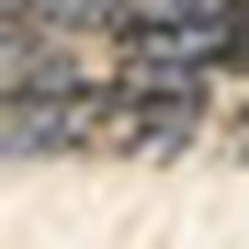 HomeRoots Abstract Modern Rectangle Area Rug - 5' X 8'