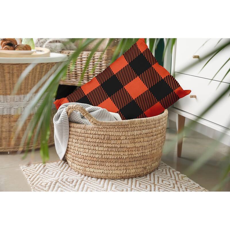 Buffalo Plaid Indoor/Outdoor Throw Pillow