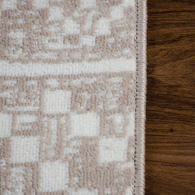 Superior Genaine Contemporary Geometric Fringe Indoor Runner or Area Rug