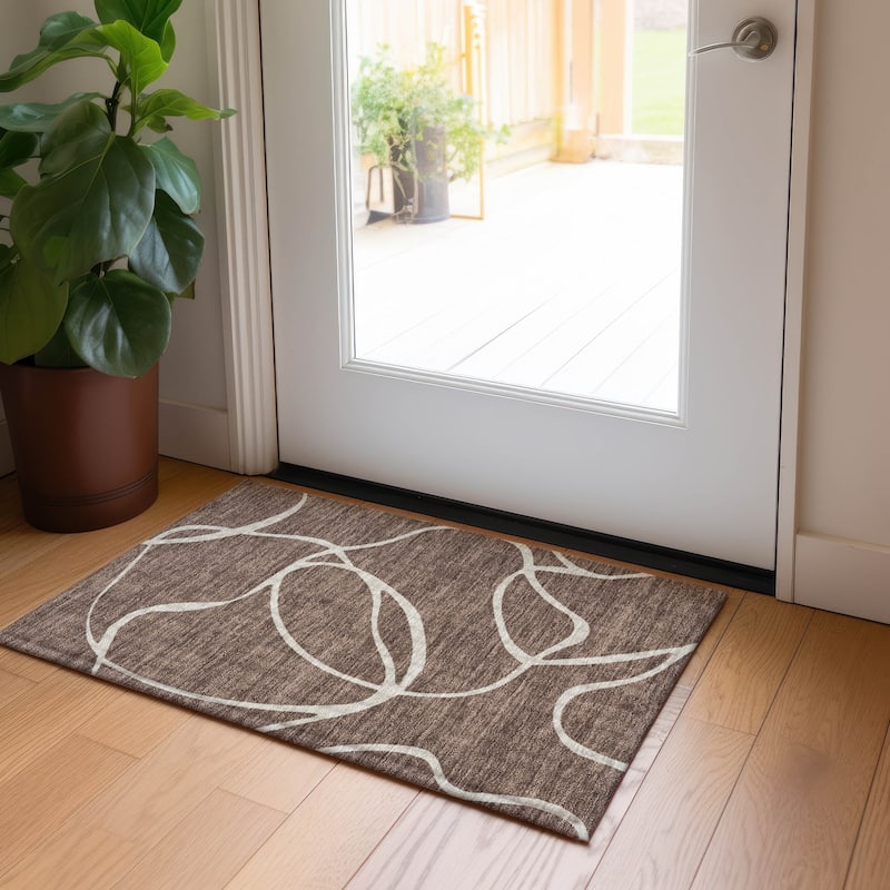 Machine Washable Indoor/ Outdoor Abstract Modern Chantille Rug - Brown - 1'8" x 2'6"