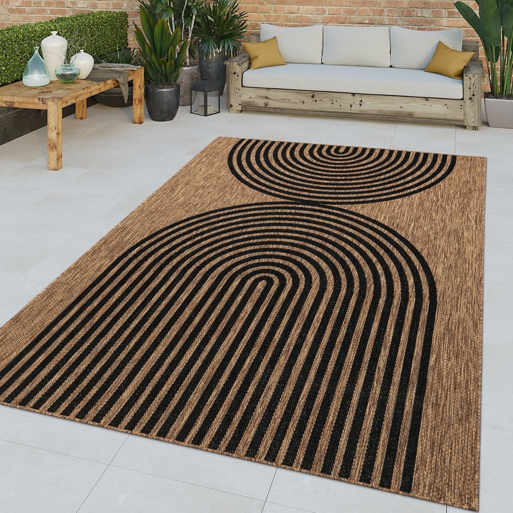 Modern Indoor & Outdoor Rug with Boho Line Pattern