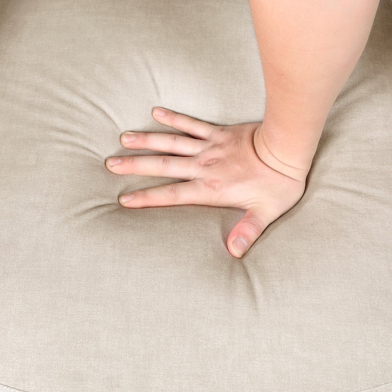 Arden 27" Velvet Swivel Chair - 360-Degree Metal Swivel Base