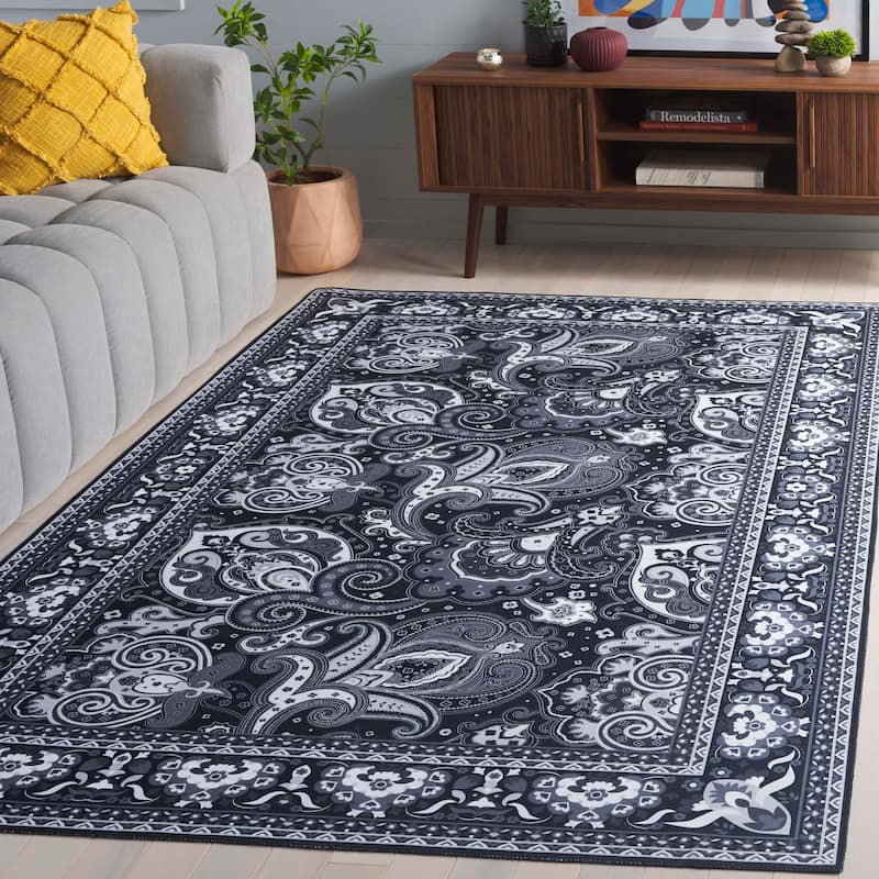 SAFAVIEH Arizona Maelys Machine Washable Slip Resistant Rug - 8' x 10' - Black/Grey