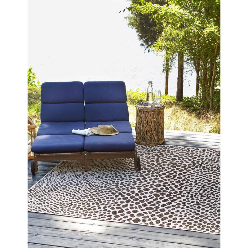 Outdoor Zrand Collection Area Rug - Black - 13' Square