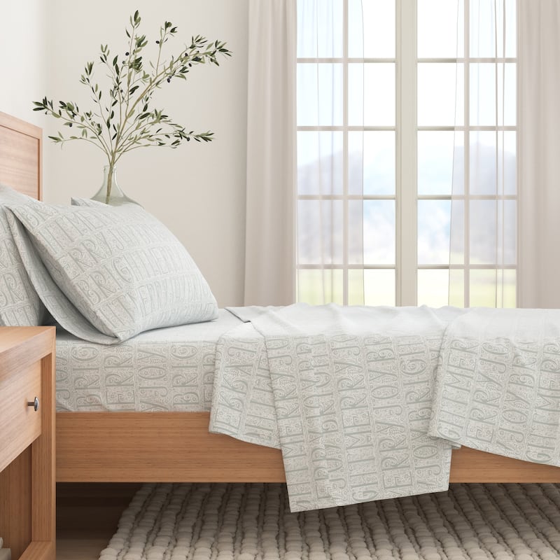 Linery & Co. Turkish Cotton Double-Brushed Printed Flannel Bed Sheet Set - Full - Grey Holiday Words