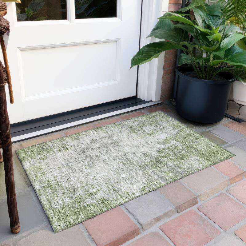 Machine Washable Indoor/ Outdoor Chantille Rug - Green - 1'8" x 2'6"