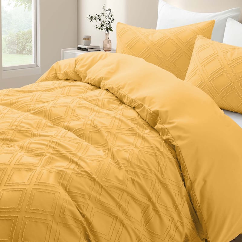 Tufted Clipped Jacquard Geometric Oversized Duvet Cover & Pillowcase Set
