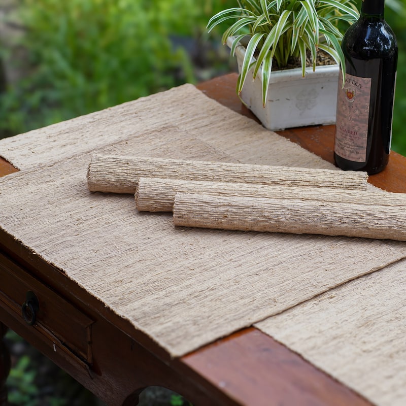Novica Handmade Natural Flavor Table Runner And Placemats (Set Of 5)