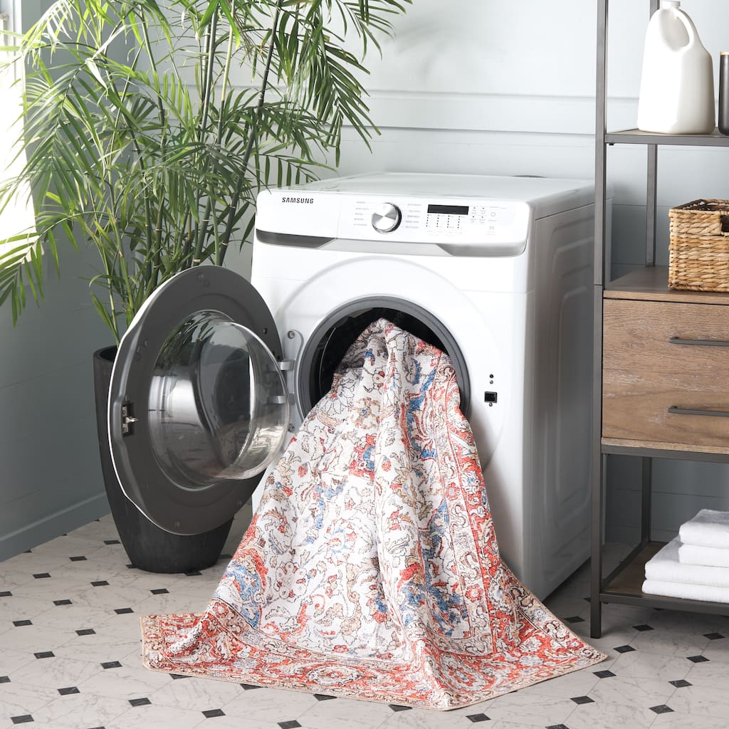 SAFAVIEH Vintage Hassina Serapi Machine Washable Slip Resistant Rug