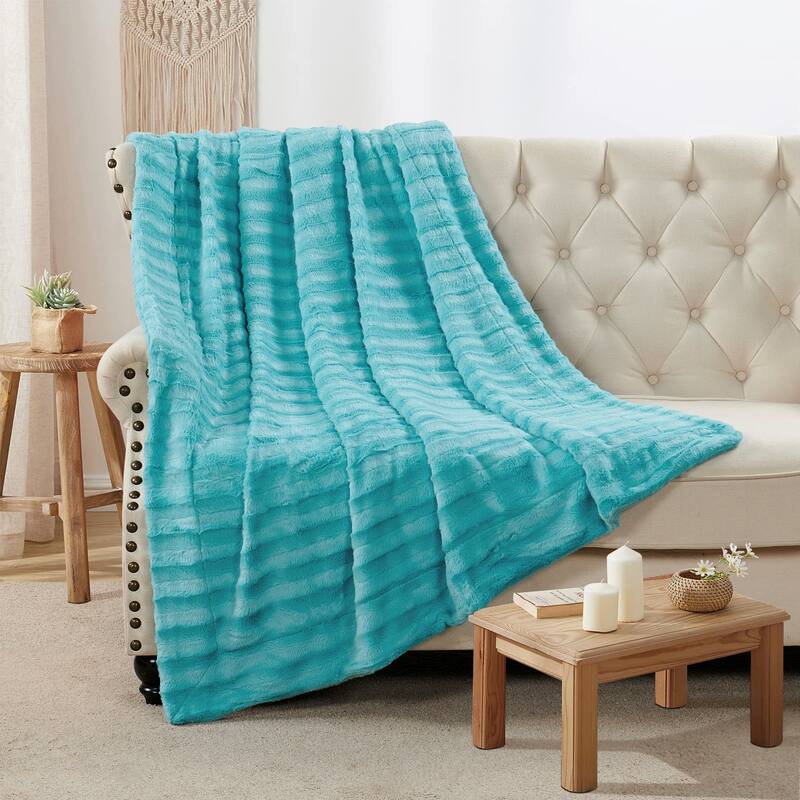 Oversized Derby Double Sided Fauxfur Throw