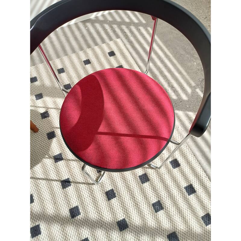 Folding Chair with Modern Design