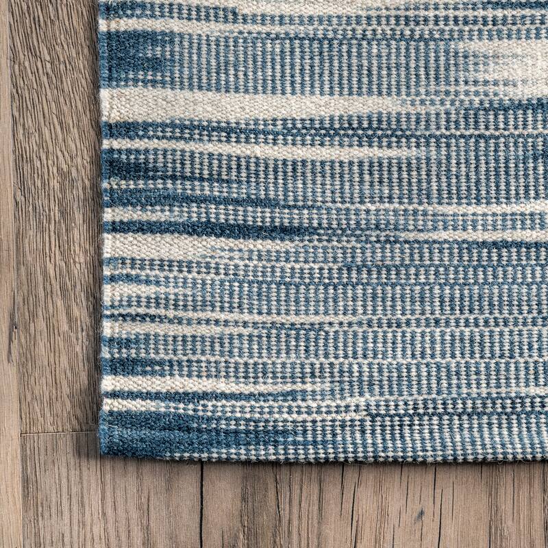 Nuloom Reba Handmade Abstract Striped Wool-Blend Flatweave Area Rug