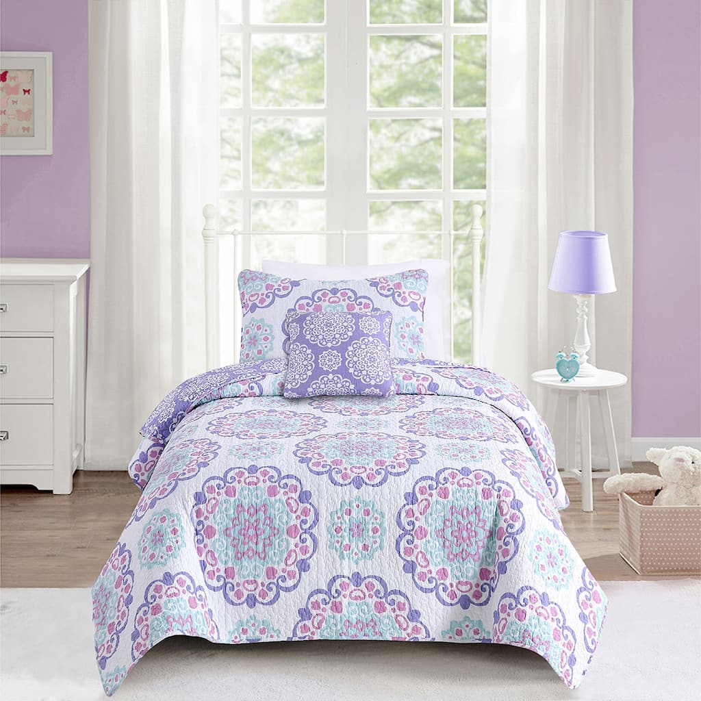 Vivian Lilac Medallion Cotton Reversible Quilt Set with Throw Pillow